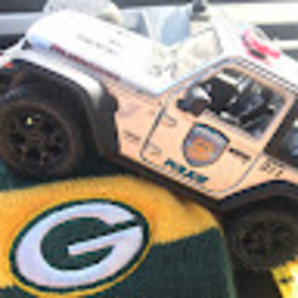 Meet your Posher, Veronica